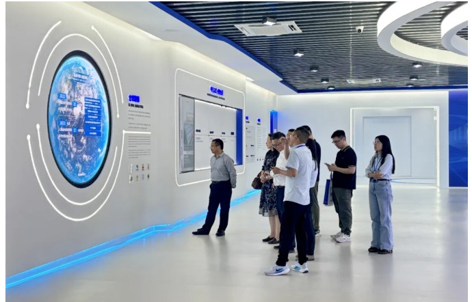 2025年6月 温州理工学院电子与电气工程学院院长一行赴AGGAME调查调研