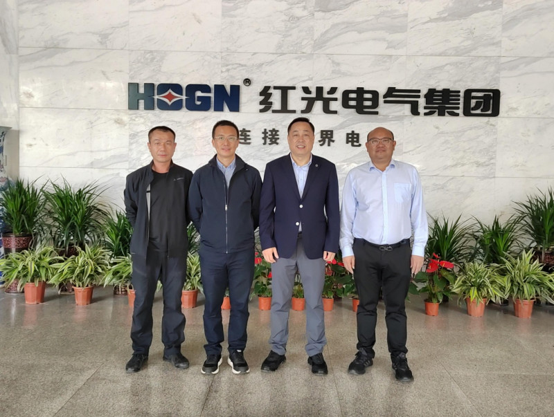 温州市招商引资沉大项目推动专班辅导光临AGGAME有限公司走访调研